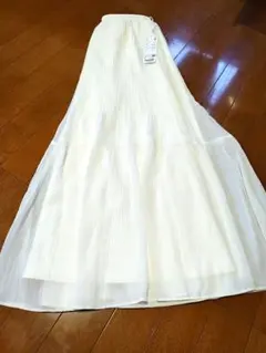 ユニクロ シフォンティアードスカート Lサイズ オフホワイト