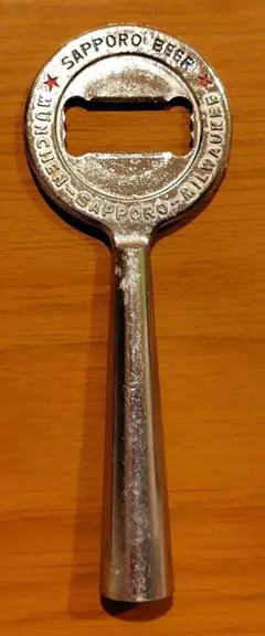 サッポロビール SAPPORO BEER 栓抜き 巨人抜き - メルカリ