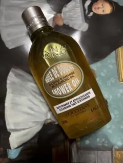 L'OCCITANE ロクシタン ADモイスチャライジングシャワーオイル