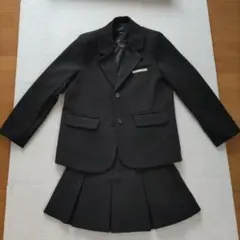 ブラックフォーマルスーツ（スカート付き）