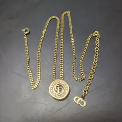 Christian Dior Dロゴ スター ネックレス | Mercari