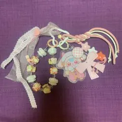 Baby three ストラップ　アクリルキーホルダー　ピンク系