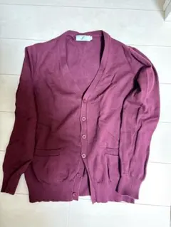 赤セーター 制服