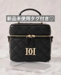 Darichキルティングスクエアミニバックゴールドパーツ　BLK