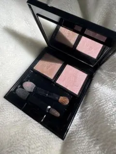 【美品】ADDICTION/ザアイシャドウパレット