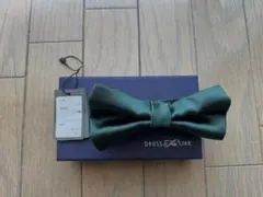 ダークグリーン　蝶ネクタイ　DRESS The LIFE