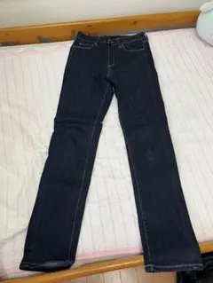 ダークブルー スリムフィット デニム