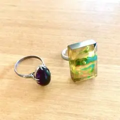 昭和　レトロ　ヴィンテージ　リング　指輪　緑　グリーン　紫　パープル　大きめ