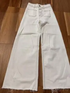 ZARA ハイウエストデニム　アイボリー　34