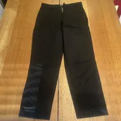 未使用ウールリッチ　WOOLRICH 黒パンツ　26のサムネイル