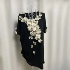 さえらヒスクローネ生成りエプロンドレスレース付き 花の刺繍【生成り】 Caetla 【CAETLA】さえら ヒースクローネ エプロン ベージュ x
