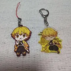 鬼滅の刃　我妻善逸　アクリルキーホルダー2点セット