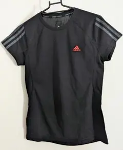 アディダス　tシャツ