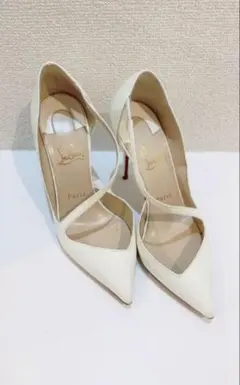 Christian Louboutin パンプス ホワイト　36.5のサムネイル