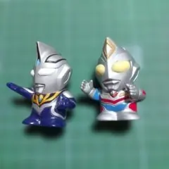 ウルトラマンダイナ　ウルトラマンアグル　指人形　5/28