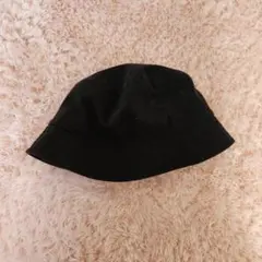 H&M ブラック バケットハット M/58