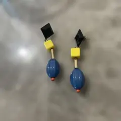 ニコアンド　ピアスのサムネイル