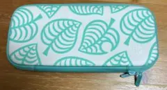 Nintendo Switch ケース　あつまれ　どうぶつの森　たぬきアロハ柄