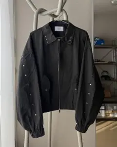 【confirm】ピーチ起毛スタッズブルゾン