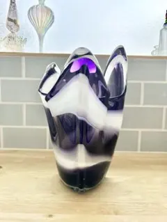 レトロ ポップ ガラス 花瓶 フラワーベース フリル パープル 紫