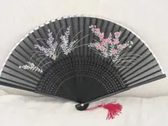 高級絹扇　花柄の黒い透け感ある扇子