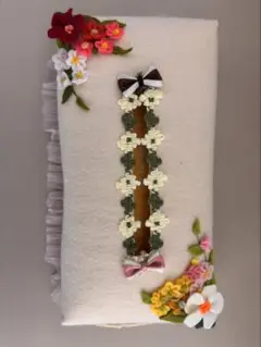 ボックスティッシュケース　ボックスティッシュカバー　ハンドメイド　レース　花柄