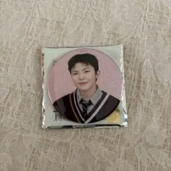 SEVENTEEN holiday ウジ 缶バッジ