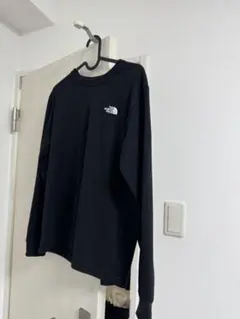 THE NORTH FACE スウェット ブラック Mサイズのサムネイル