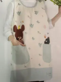 最新　くまのがっこうボタニカルエプロン新品学研　大人気即完売