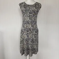 【FAS】ノースリーブフィット＆フレアワンピース