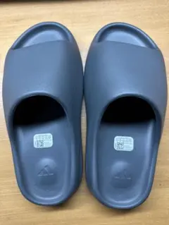 adidas 28.5 YEEZY Slide Granite ID4132 - メルカリ