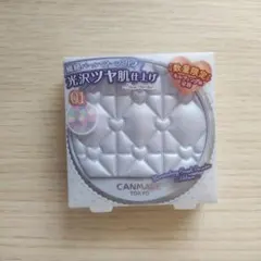 CANMAKE イルミネイティング フィニッシュ パウダー 01