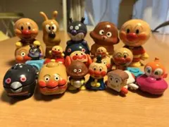 ホカホカピープー5点、アンパンマンガチャガチャまとめ売り