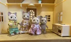 シルバニアファミリー　しまねこファミリー人形本体 4体セット