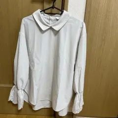 BEAMS HEART 袖レース付き　ブラウス　シャツ　バックボタンのサムネイル