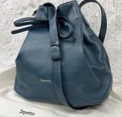 Item thumbnail for item e75ab151-7e4c-4549-bf8e-cbb805ce299d