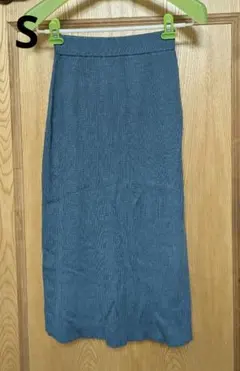 GU　リブニットスカート　S