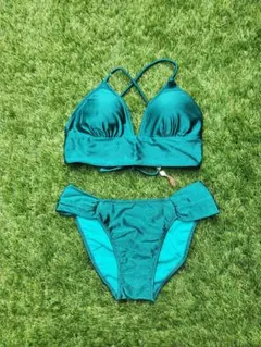 【美品】ビキニ セパレート 水着 グリーン 緑のサムネイル