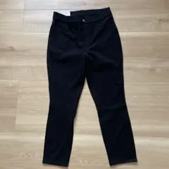 UNIQLO ウルトラストレッチハイライズクロップドレギンスパンツ