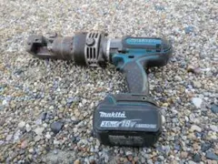 Makita 充電式鉄筋カッター SC162D 本体 充電器 ケース付 - メルカリ