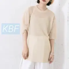 【未着用】KBF◆オーバーサイズガラスニットTシャツ シアートップスのサムネイル