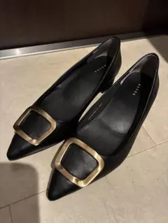 RANDA パンプス ブラック ゴールドバックル 23.0cmのサムネイル