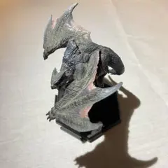 モンスターハンター ナルガクルガ フィギュア