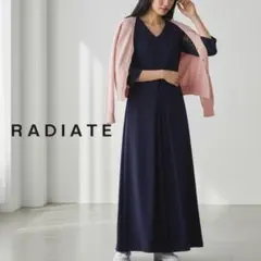 915ね@ 新品タグ付き RADIATE レース袖 オールインワン ネイビー