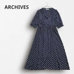 Y7689【アルシーヴ】ドット柄ワンピース ロング 半袖 フレア 上品 紺