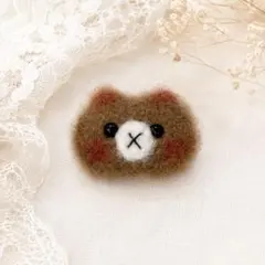作家様製 くま ブローチ - メルカリ