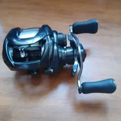 DAIWA ZILLION SV TW ベイトリール 整理番号R33 - メルカリ