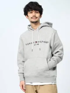 【美品】TOMMY HILFIGER グレー フード付きパーカー