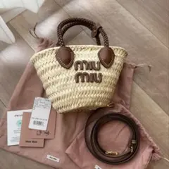 miumiu ミュウミュウ 今季購入　カゴバック　ミニ　未使用のサムネイル