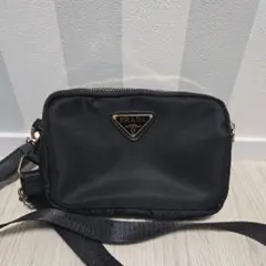 新品 PRADA プラダ　ポーチ　ノベルティショルダーバッグ
